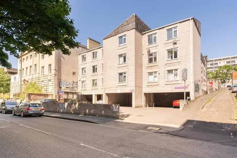 Studio Apartment Bristol City Centre
