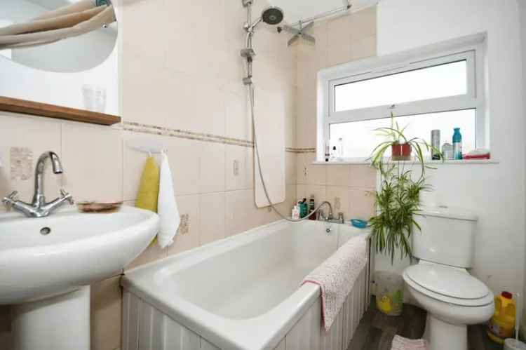 2 Bedroom Mid Terrace House For Sale Hasland Derbyshire