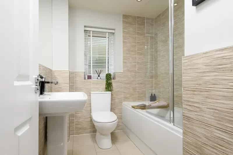 4 Bed Detached House for Sale