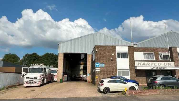 Industrial For Rent in Watford, England