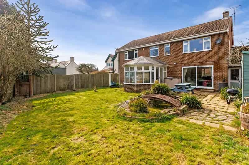 4 Bedroom Detached House for Sale Frampton
