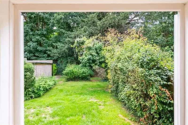 1 Bed Ground Floor Maisonette for Sale in Reigate