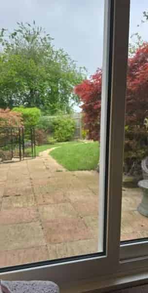 2 Bed House Hemel Hempstead HP2 Large Garden Newly Refurbished