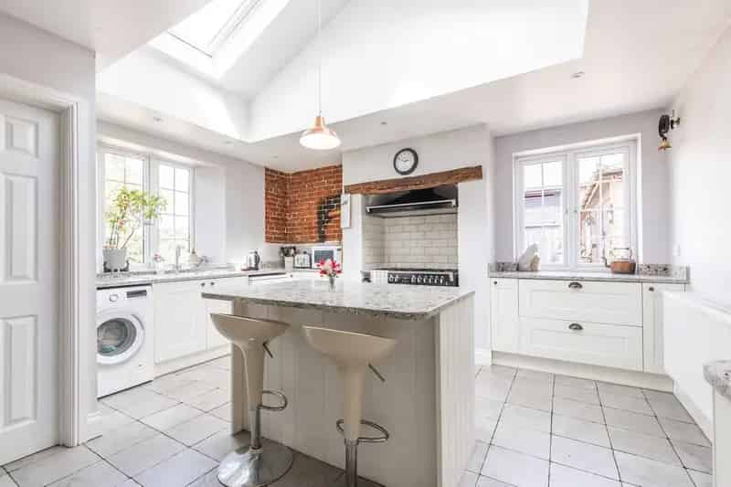 Victorian Farmhouse 4 Bedrooms 2 Holiday Lets 4.7 Acres