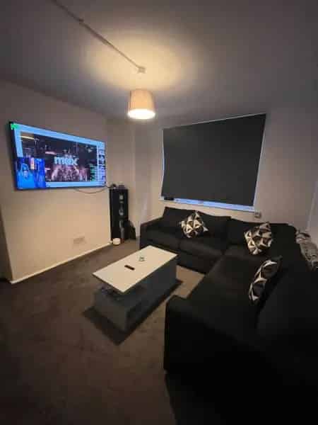 Chelsea 1-Bedroom Apartment Near Tube Station