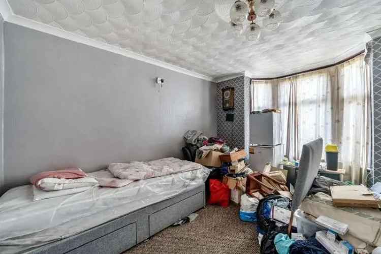 3 Bed House for Sale in Iffley - No Onward Chain