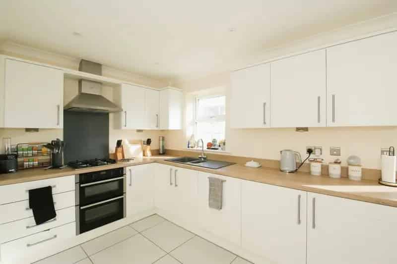 Four Bedroom Semi Detached House Spalding