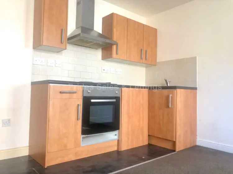 2 Bedroom Ground Floor Flat to Rent