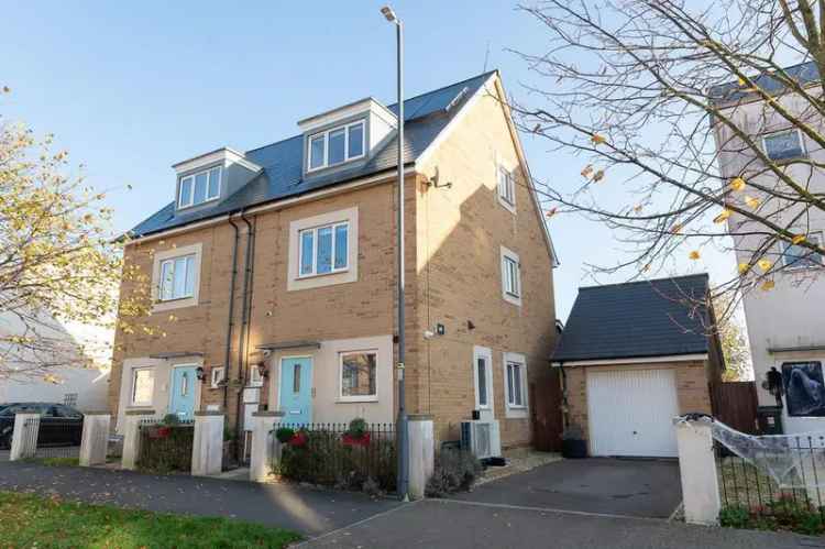 3 bedroom semi-detached house for sale