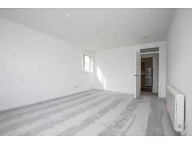 2 Bedroom Flat for Sale - Spacious Apartment with Private Carport