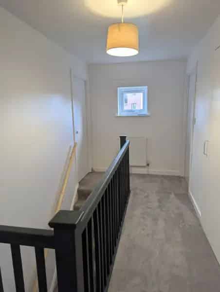 4 Bedroom Terraced House Near Schools and Amenities
