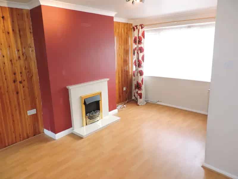 3 Bedroom Townhouse House to Rent