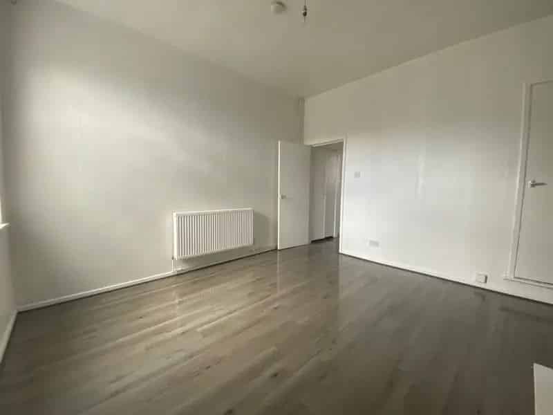 Three Bedroom House Cradely Heath Near Reddal Hill Primary School