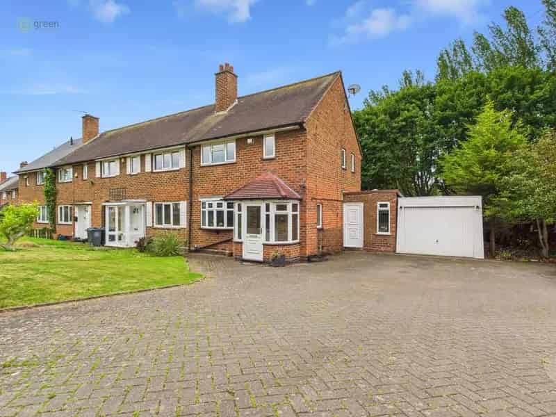 2 bedroom end of terrace house for sale