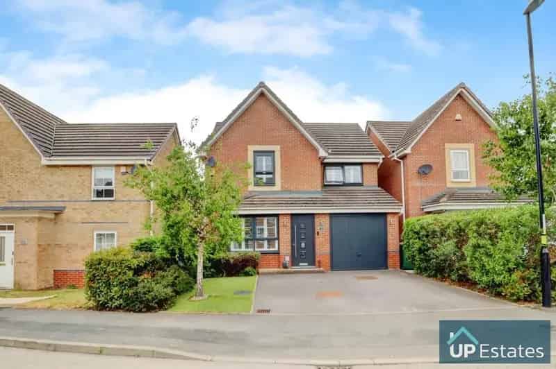 3 Bedroom Detached House for Sale