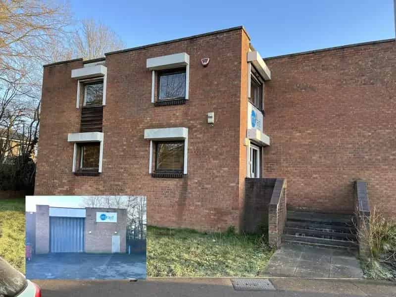 Industrial Warehouse Unit with Office Space and Ample Parking