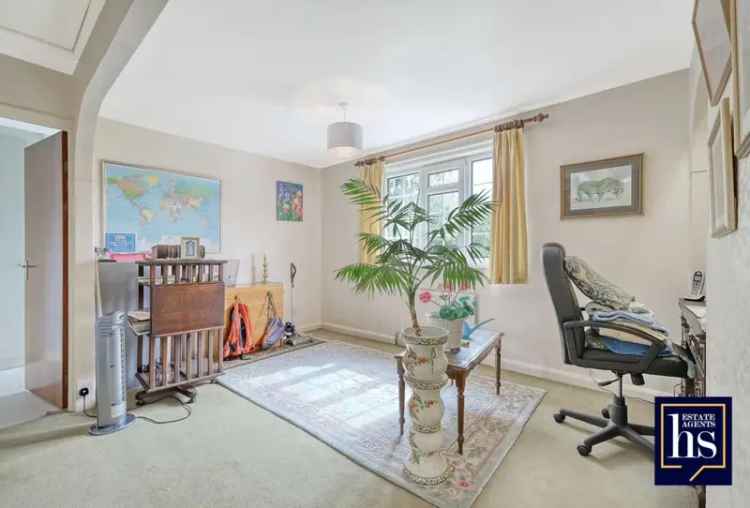 3 Bedroom Detached House for Sale in Warley