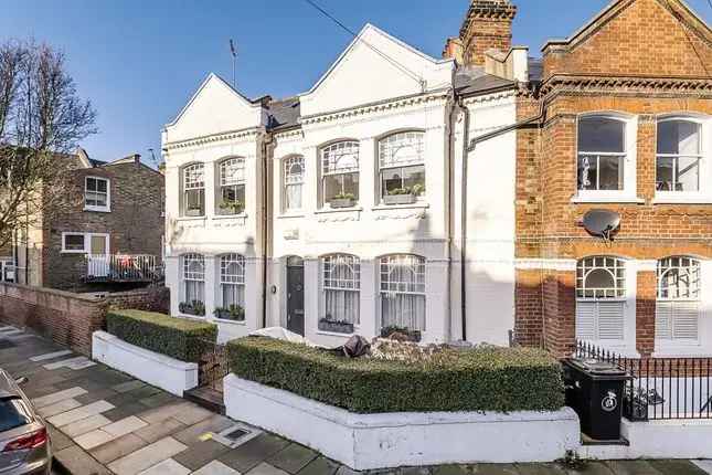 Semi Detached House to Rent in London SW6