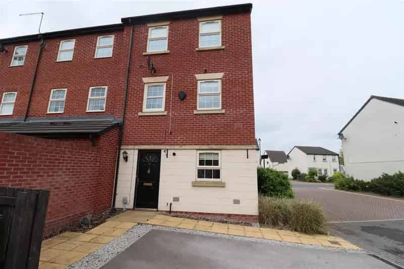 2 Bedroom Townhouse To Rent East Yorkshire
