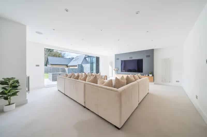 4 Bedroom Detached House Cuffley Modern Family Home
