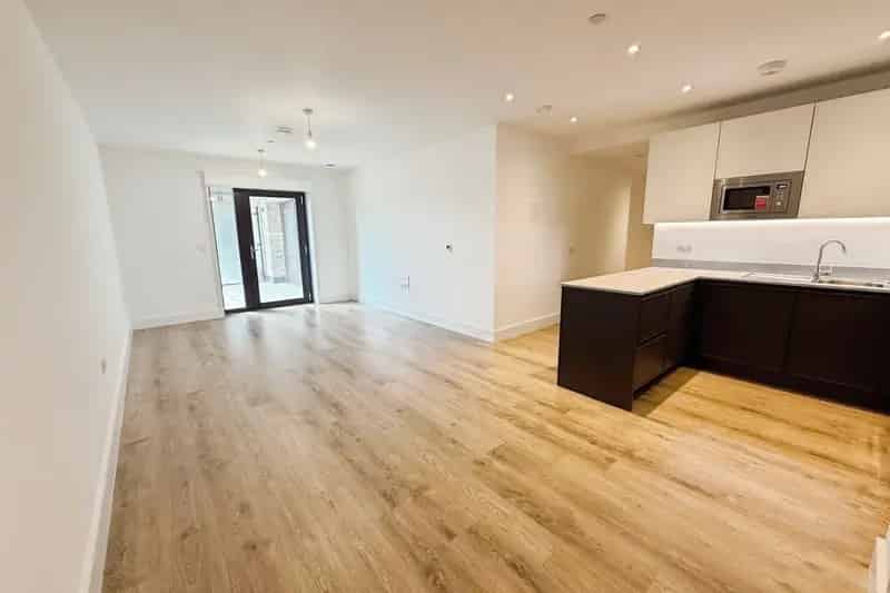 Two Bedroom Apartment with Balcony Millbrook Studios