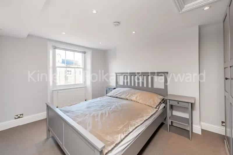 Flat For Sale , City of Westminster, England
