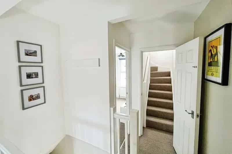4 bedroom Mid Terrace House for sale, London, E13