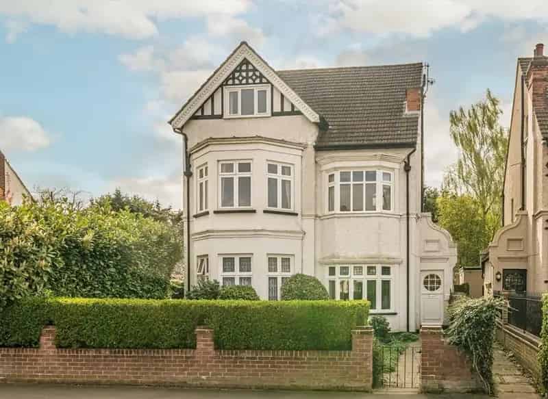 2 Double Bedroom Edwardian Apartment Long Ditton Allocated Parking