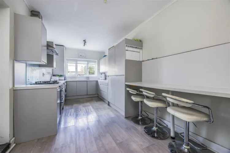 3 Bedroom House to Rent in Baffins Portsmouth