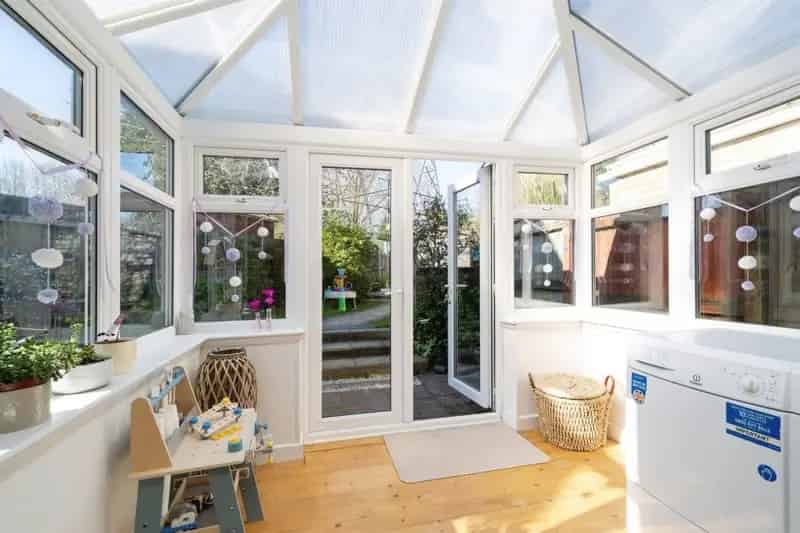 3 Bedroom Semi-Detached House St Mellons