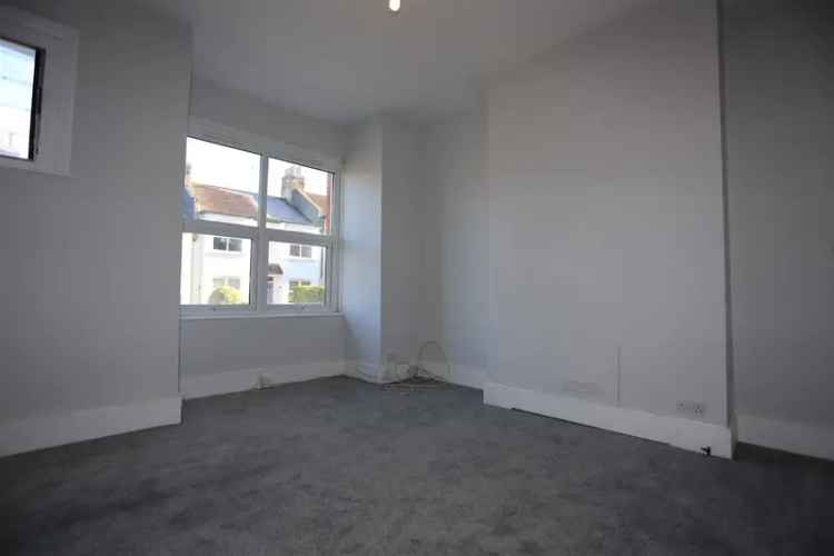 2 Bedroom Flat House to Rent