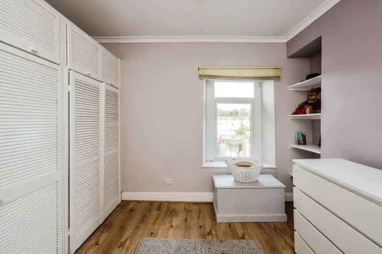 3 Bedroom Mid Terrace House Briton Ferry