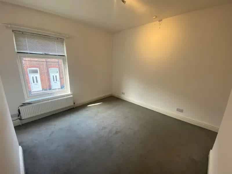 2 bedroom House
 To Rent