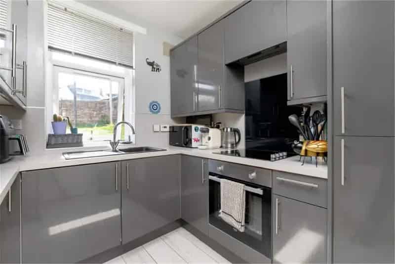 2 Bed Flat Ground Floor Craigentinny Edinburgh