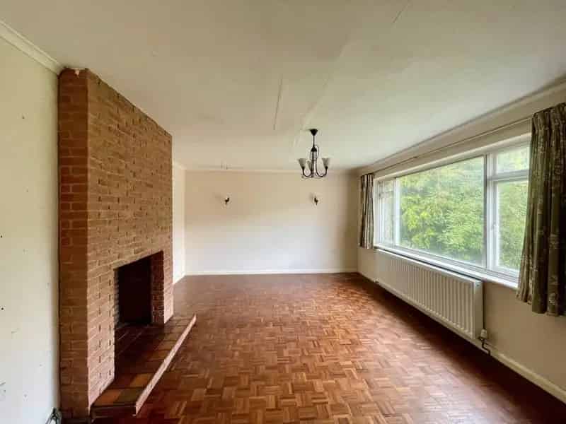 Detached House Renovation Project with Large Garden and Pool