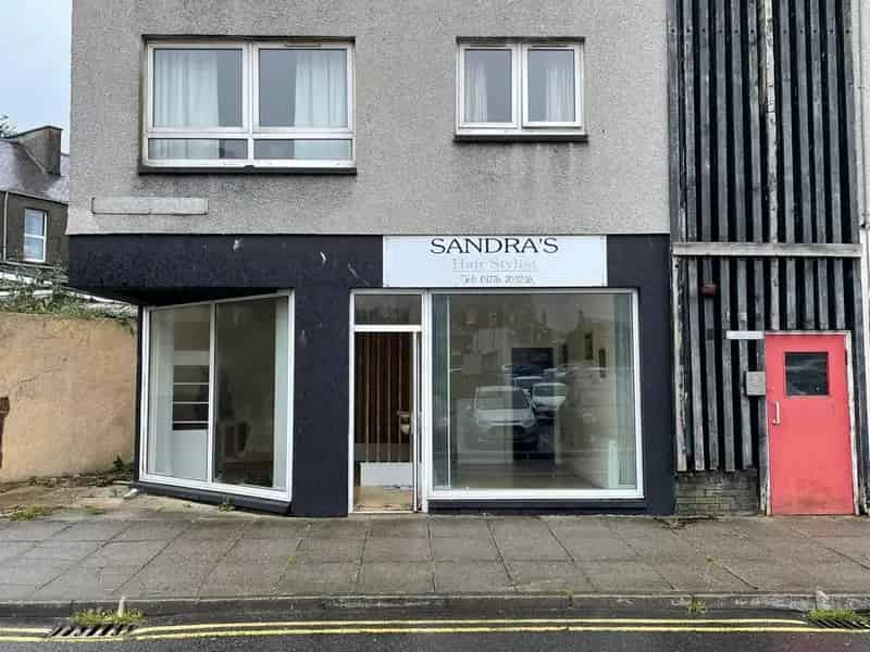 Ground Floor Retail Unit For Sale