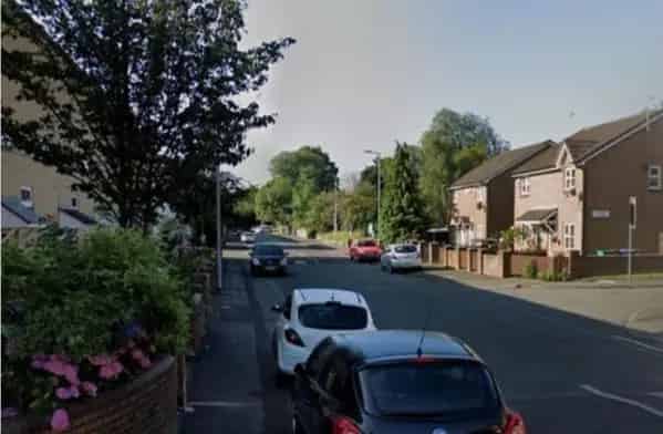 Lovely 2 Bedroom House Near Amenities and Schools