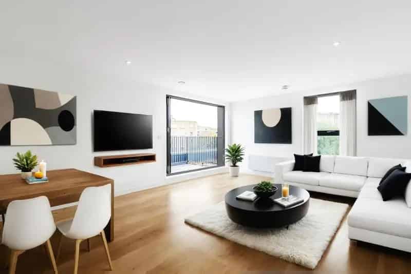 Flat For Sale , London, England