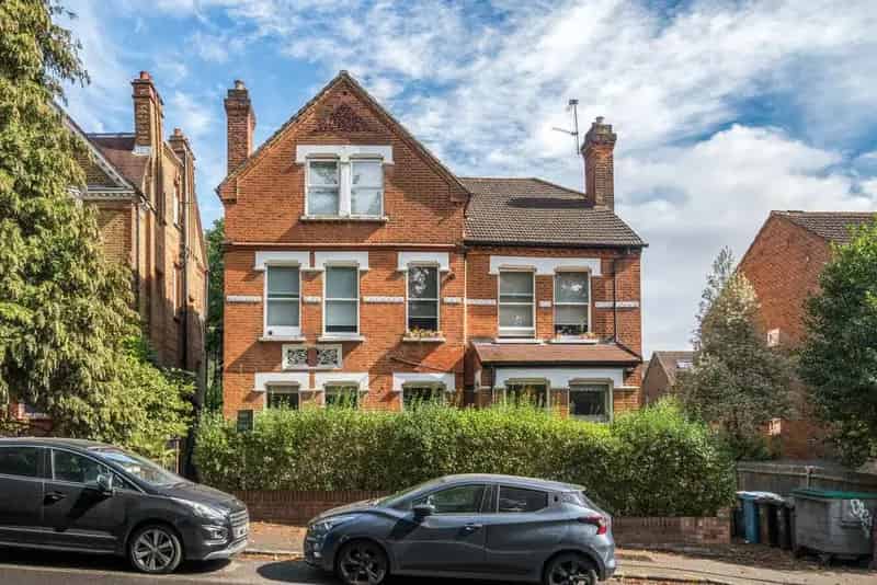 Flat For Sale , London, England