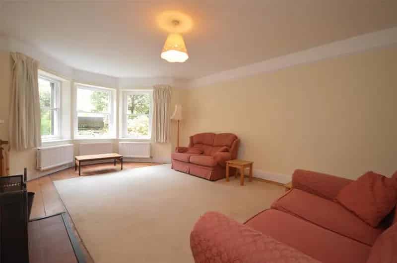 2 Bedroom Apartment to Rent