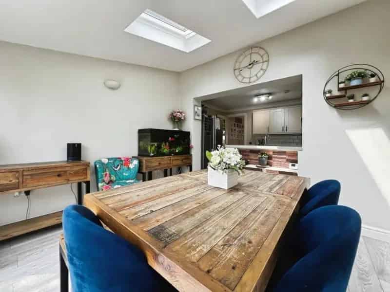 3 Bed Semi-Detached House for Sale