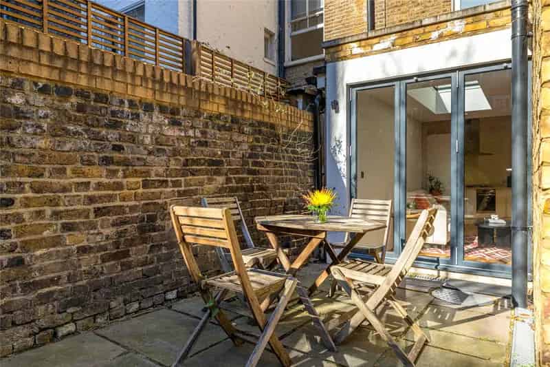 2 Bedroom Garden Apartment Maida Vale