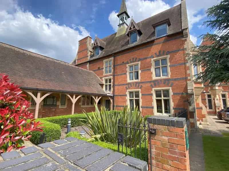 Coleshill Office Space 3295 sq ft