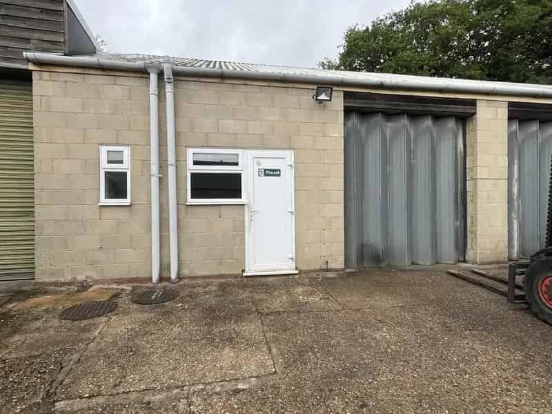 Modern Industrial Units East Hertfordshire