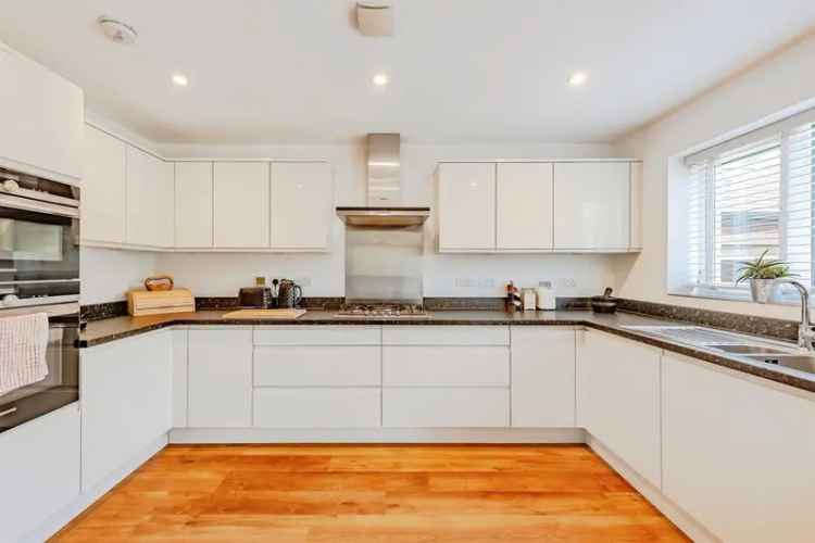 Four Bedroom Family Home Crawley Down