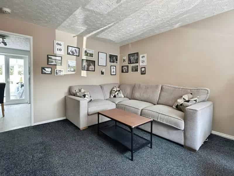 3 Bedroom House For Sale