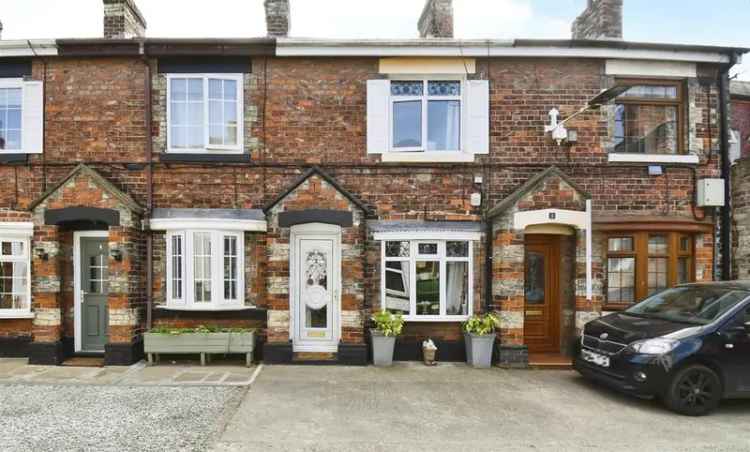 2 Bedroom Cottage For Sale