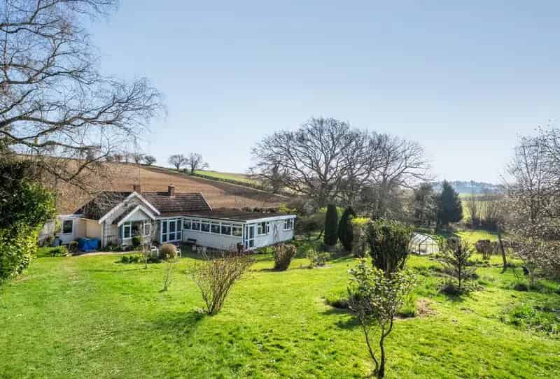 4 Bedroom Bungalow for Sale