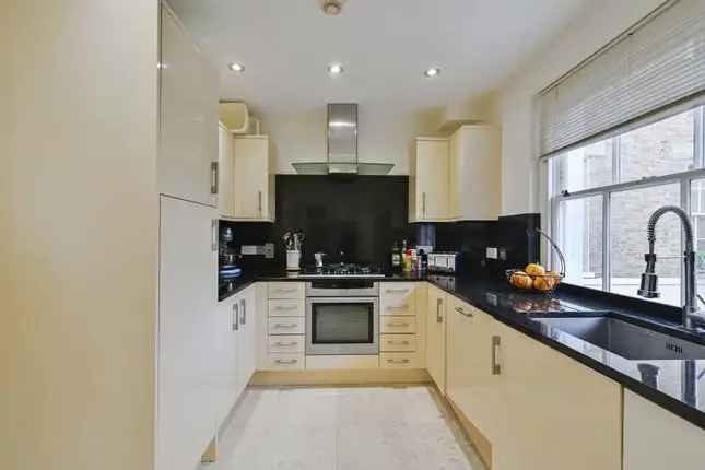 Property for sale in Gloucester Gate, Regent's Park, London NW1