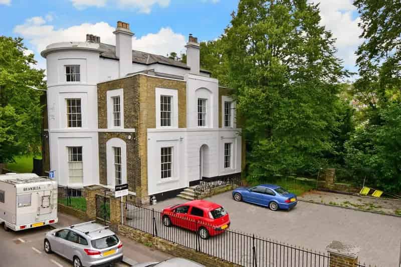 6 Bedroom Grade II Listed Georgian House Dover